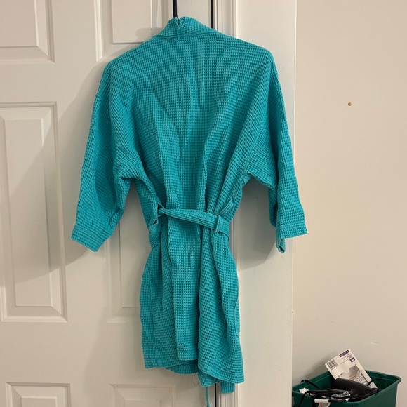 Turquoise Waffle Knit Robe - Picture 5 of 9